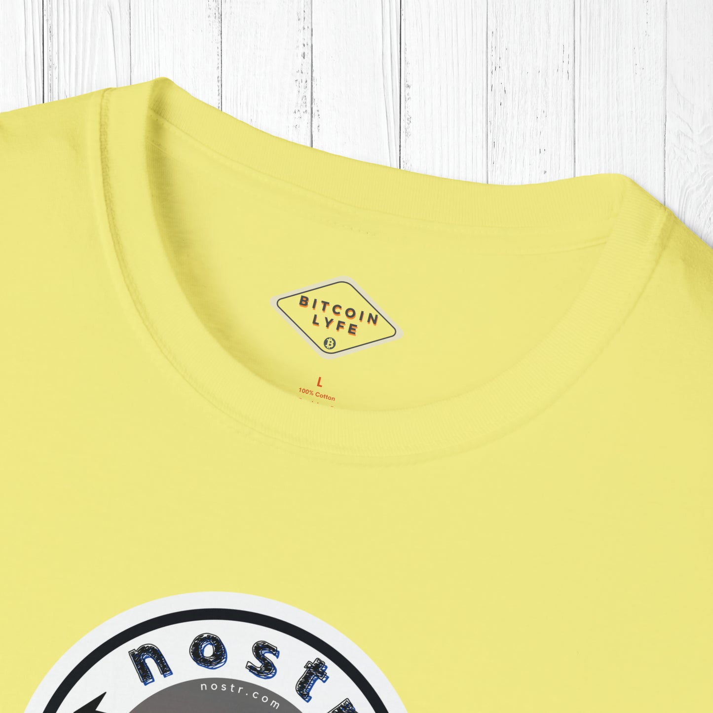 nostr Decentralized Nostrich, T-Shirt