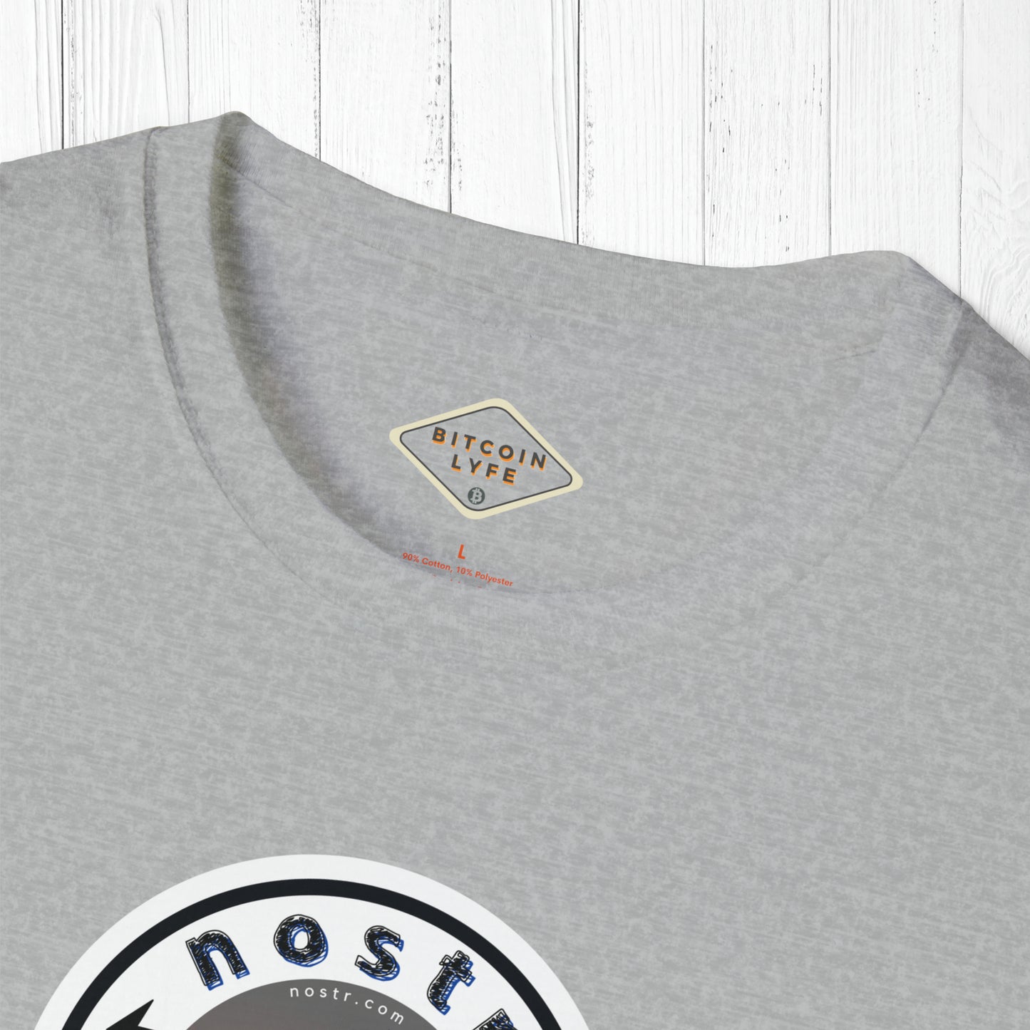 nostr Decentralized Nostrich, T-Shirt
