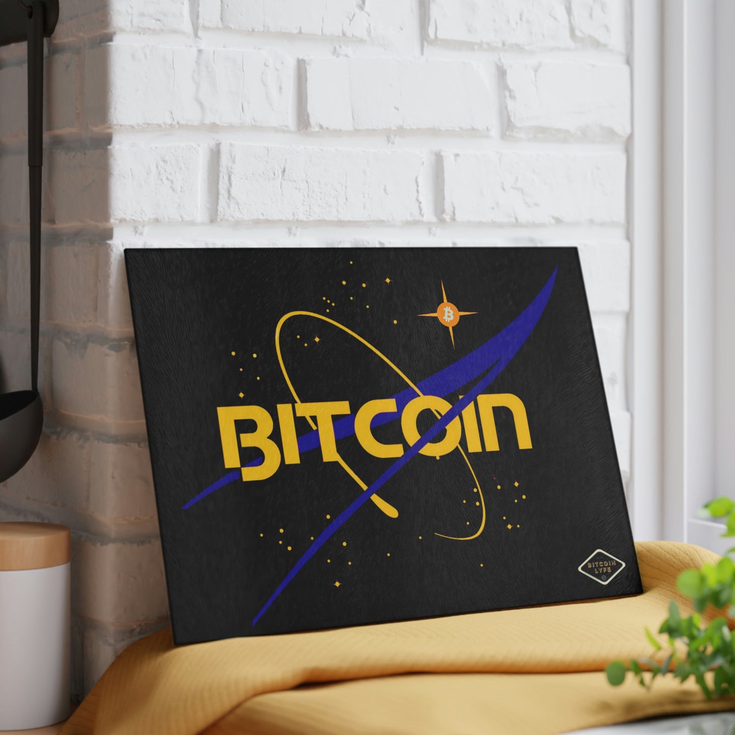 B in Space2 Glass Cutting Board