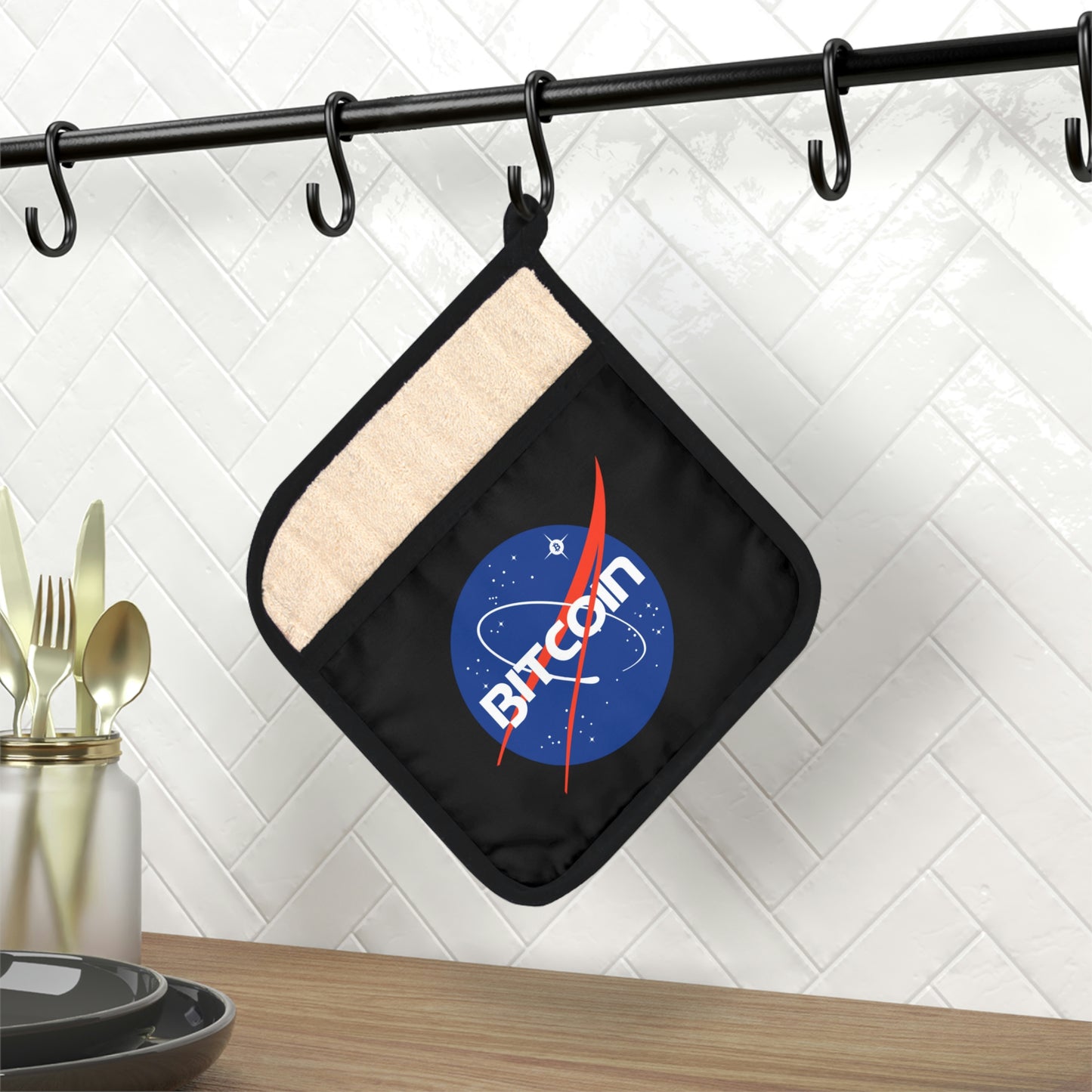 B in Space1 Pot Holder with Pocket