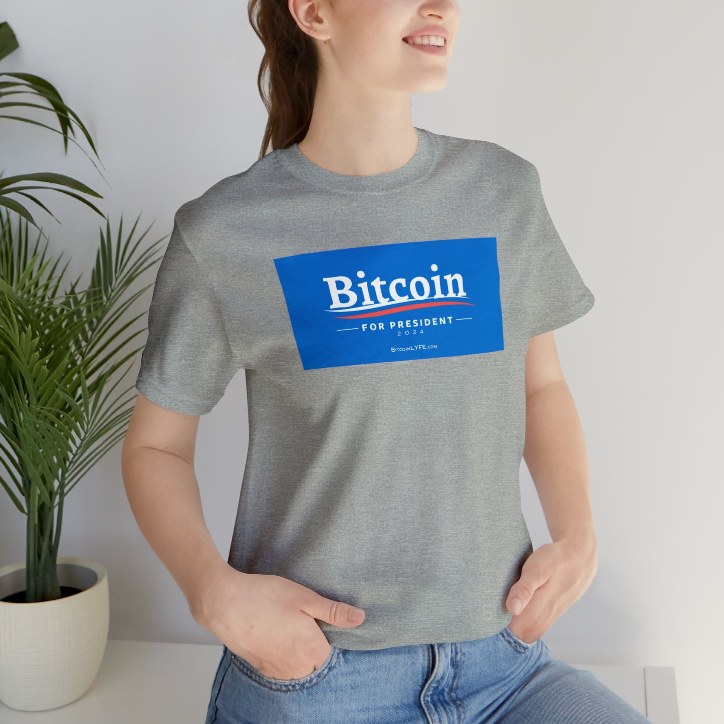 Vote - Bitrnie Short Sleeve T-Shirt